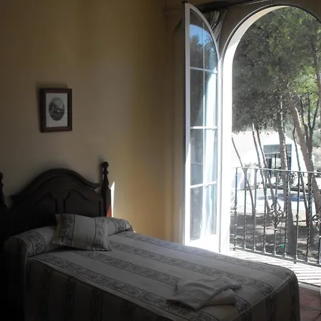 Hostal Nicol's Hotel Luque