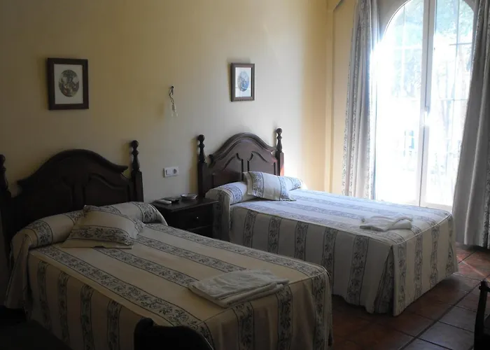 Hostal Nicol's 3* Luque